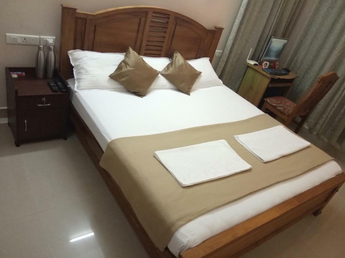 Ocean Stay Nedumbassery Exterior photo